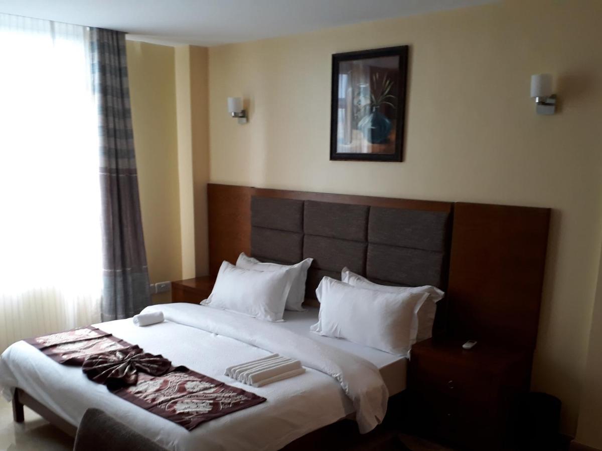 Imperial Hotel & Apartments Dar es Salaam Bagian luar foto